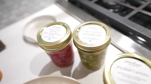 Everything I Eat In A Day When I Run & Lift | VLOG 004 смотреть онлайн