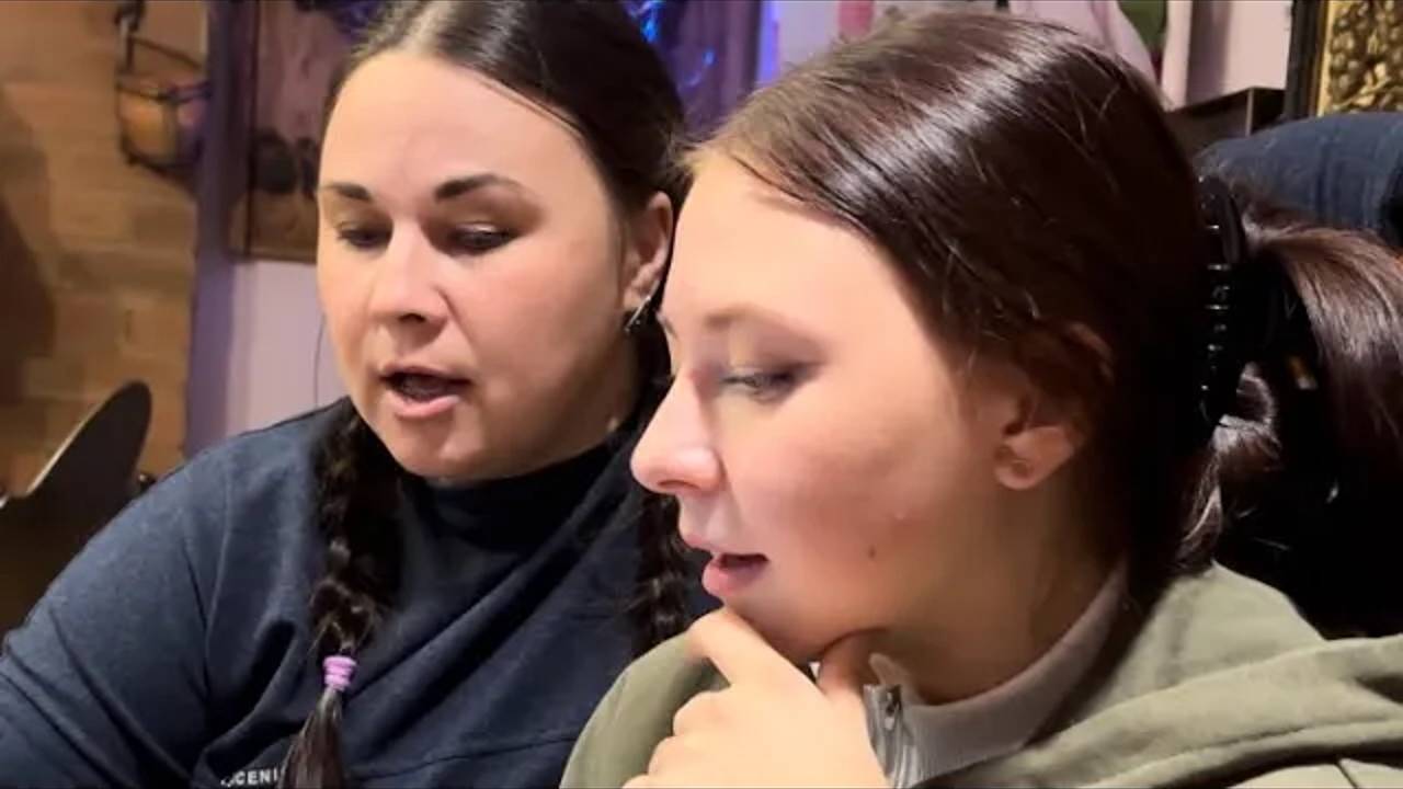 СЕМЬЯ ЖУКОВЫХ/ ФОРТ БАЙКАЛ/ПОЕЗДКА С 11 классом 2024 смотреть онлайн