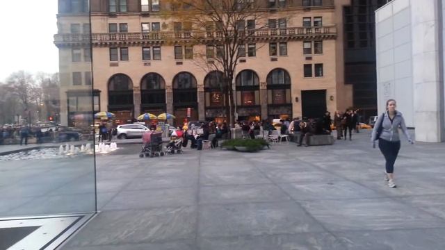 Apple Shop New York смотреть онлайн