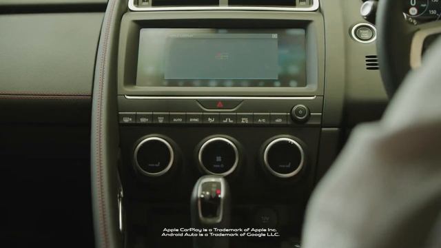 Customer Handover | Jaguar E-PACE смотреть онлайн