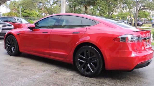 2021 Tesla S Long Range смотреть онлайн