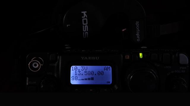 Listen live BBC World Service in English on shortwave. смотреть онлайн