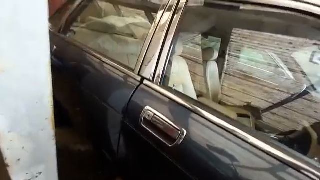 Jaguar 1988 4.0 Souverin mit beigem Leder verlassen vergessen смотреть онлайн
