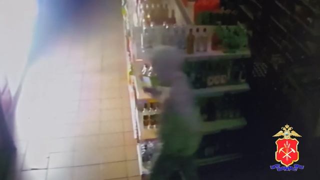 Прокопьевские полицейские по горячим следам задержали злоумышленников, обворовавших супермаркет смотреть онлайн