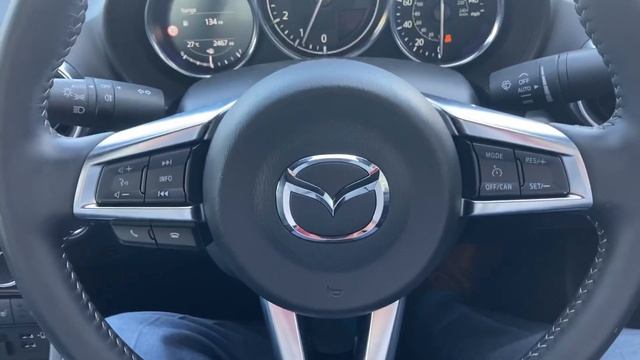 General explanation of features on Mazda MX-5 soft top and RF смотреть онлайн