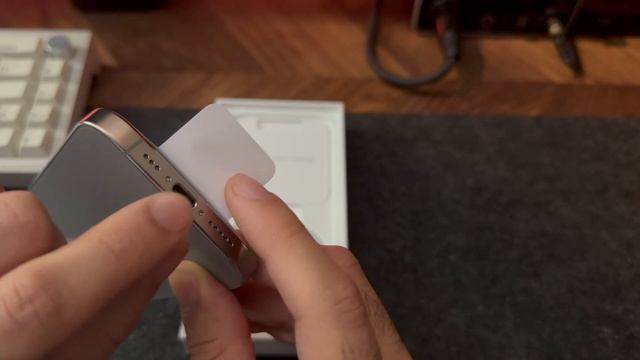 Received my iPhone 15 Pro Early - Natural Titanium Unboxing смотреть онлайн