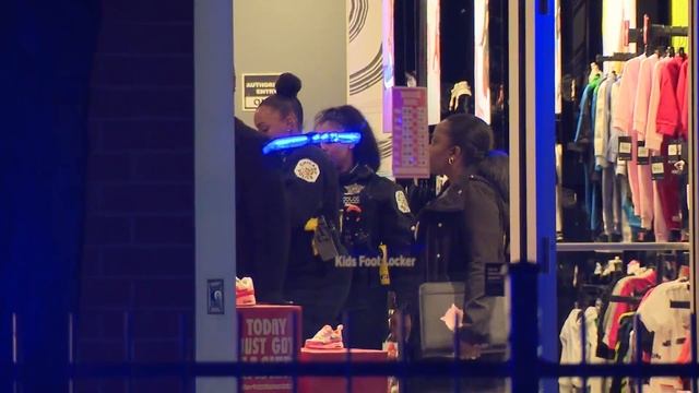 Security guard, 29, killed in drive-by shooting on South Side смотреть онлайн