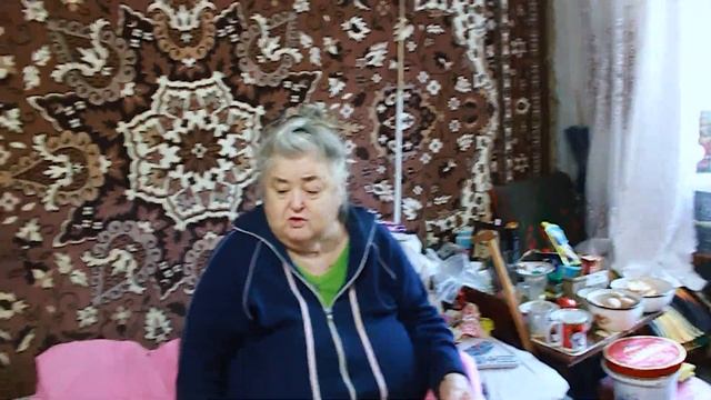 Walkers, meds and heat blower for Olga \ Ходунки, лекарства и тепловентилятор для Ольги Павловны. смотреть онлайн