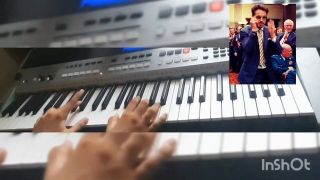 AVENGERS THEME SONG IN KEYBOARD ! смотреть онлайн