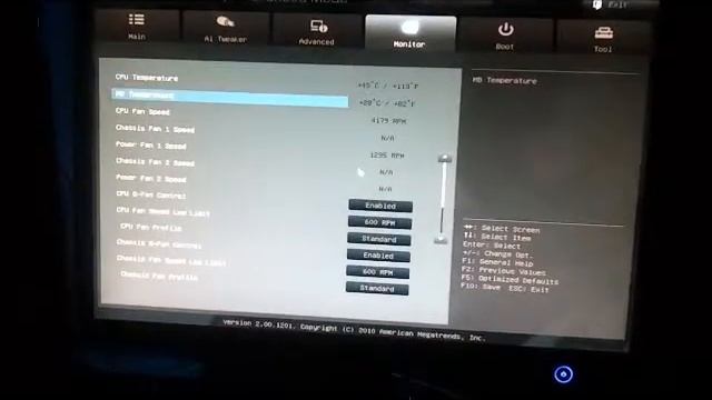 P8P67 DELUXE смотреть онлайн