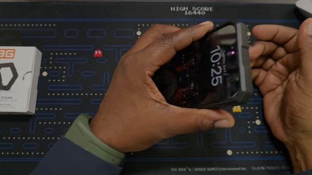 UAG Magnetic Phone Stand And Ring Holder