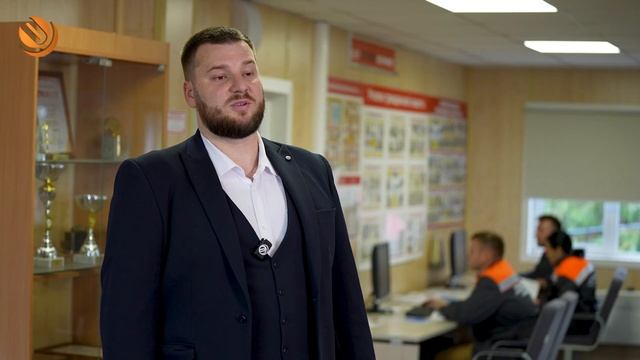Андрей Владимиров - Старший мастер участка наружного освещения ОЭК смотреть онлайн