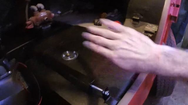 Installation of a Willys CJ2a Flat Fender Jeep 4x4 fuel tank, and attaching the fuel line смотреть онлайн