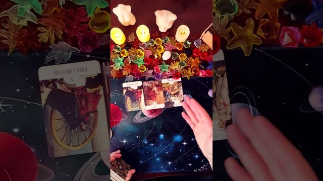 КТО ХОЧЕТ ВАС УВИДЕТЬ смотреть онлайн