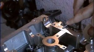 Сборка двигателя Chrysler 2.4 L.