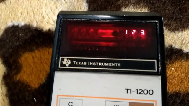 Vintage / Old Texas Instruments Ti-1200 Electronic Calculator / Kalkulator смотреть онлайн