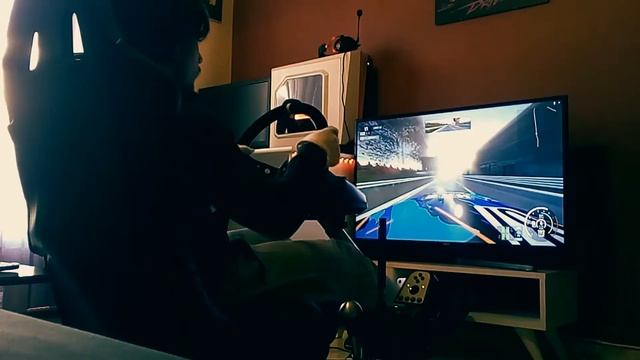 Project Cars 2 / Skyline R33 @Spa Historic / Playseat Evolution - Logitech G25 Modded - TH8A / PC смотреть онлайн