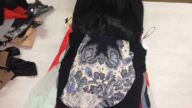 сти149. Микс H&M лето сток смотреть онлайн