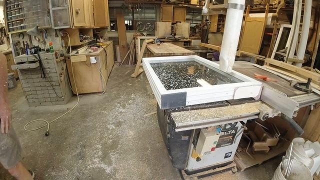 DIY Tiny house windows смотреть онлайн