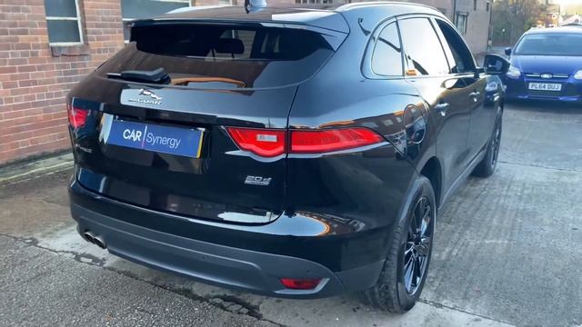 Jaguar F-Pace - Black смотреть онлайн