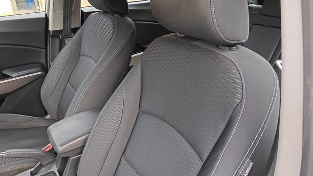 2020 SsangYong Tivoli P 1.6 SE Manual Petrol смотреть онлайн