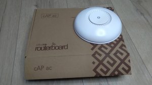 Обзор комплекта поставки WiFi точки доступа MikroTik cAP ac