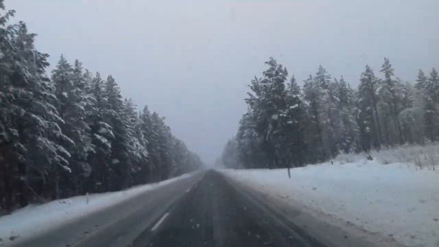 ,,Дорога в зимнюю сказку".))) Дорога просто ужас (((( смотреть онлайн