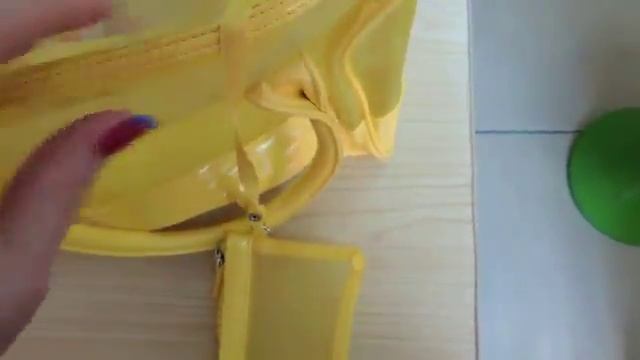 Сумка желтая смотреть онлайн