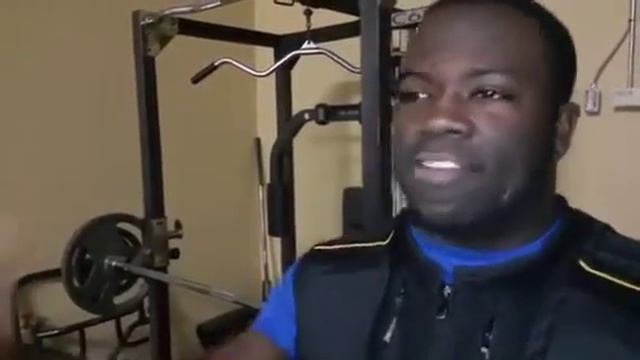 owen travers interview with The King Pins смотреть онлайн