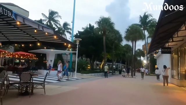 Lincoln Road Mall, Miami Beach Florida смотреть онлайн