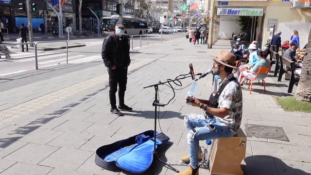 House Of The Rising Sun - Amazing Street Performance + Acoustic Solo 🎤🎸 | Joe Axelrod