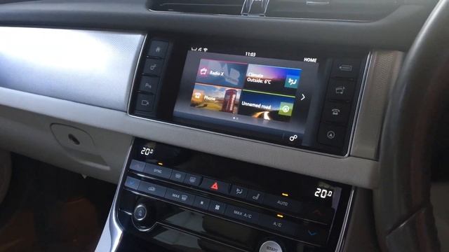 JAGUAR XF 2015 2.0 PRESTIGE 4d 161 BHP смотреть онлайн