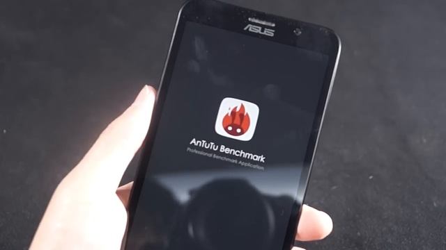 รีวิว Asus Zenfone 2 สมาร์ทโฟนเรือธง Asus ปี 2015 ที่คุ้มค่าเกินราคา จริงๆ смотреть онлайн