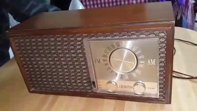 Radio de bulbos año 1950 marca zenith смотреть онлайн