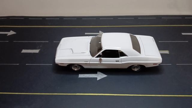 1/18 Diecast Dodge Challenger 1970(Greenlight Diecast) Mopar