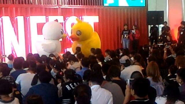 Youtube Fanfest Thailand 2017 #YTFFTH | THEWUT INDY พี่พาเที่ยว#4 смотреть онлайн