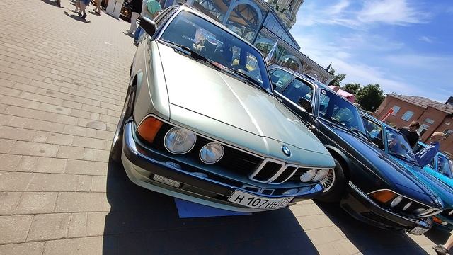 BMW E23