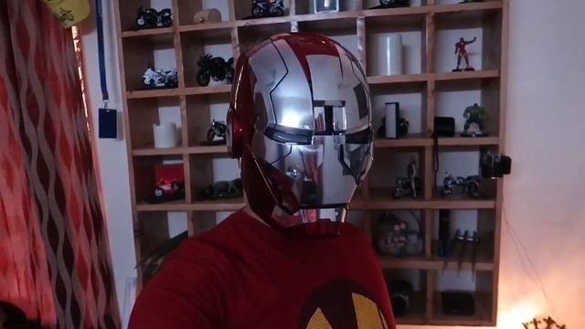 IRON MAN Helmet UNBOXING | UNFIT for ROADS 🤬🤬 | STUDIO Tour BARON ALPHA | 28 Hazar BArbaad смотреть онлайн