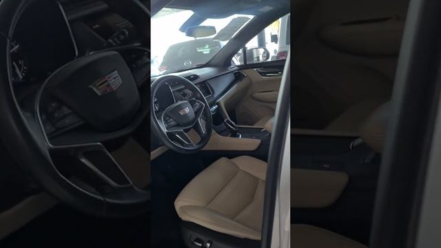 CADILLAC XT5 2017 смотреть онлайн