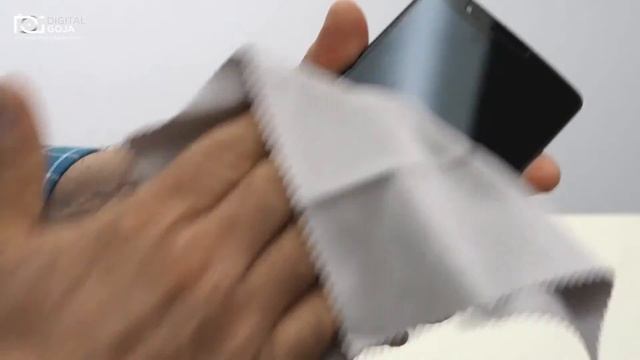 Clean a Cell Phone w/ the Best Microfiber Cleaning Cloth for IPHONE & Others | By MagicFiber® смотреть онлайн