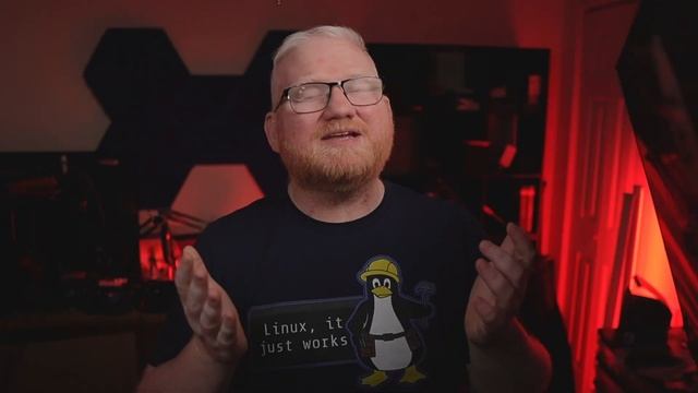 NEVER Run These 3 Linux Commands смотреть онлайн