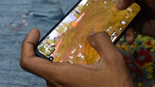 Project Elixir 1.8 - A Stable Gaming Rom for Phones смотреть онлайн