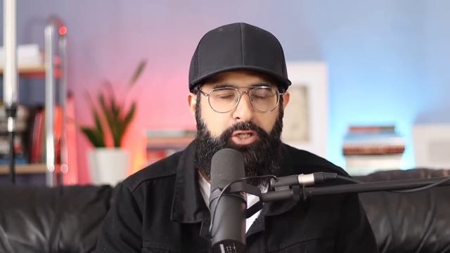 SHE MARRIED AN AI CHATBOT