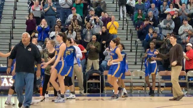 Manchester beats Lincoln to win Group 2 state title смотреть онлайн