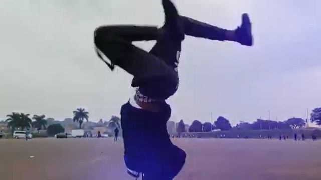 LATO dance cover by #LINUX T.5.G смотреть онлайн