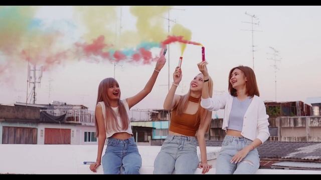 Melis Fis - Kara Kedi смотреть онлайн