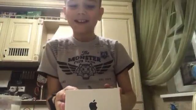 КУПИЛ IPHONE 11 PRO MAX В РЕАЛЬНОЙ ЖИЗНИ смотреть онлайн