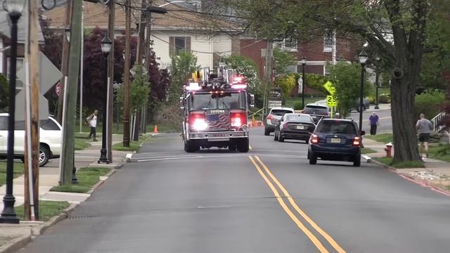 Totowa, NJ Fire Department Rescue 4 & Truck 1 Responding смотреть онлайн
