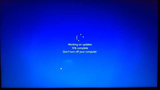 How to Install or Enable Hyper-V Feature in Windows 10 Pro operating System смотреть онлайн