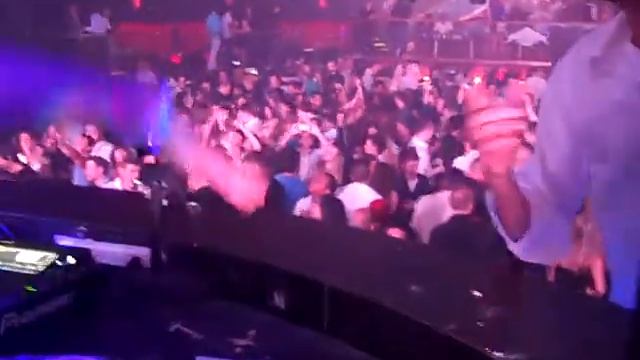 Sean Tyas @ Club Rain LV #4 6/19/10 смотреть онлайн